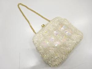 ビーズ　ハンドバッグ